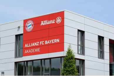 Bayern-Talent Aydin Thema in Lautern und Karlsruhe