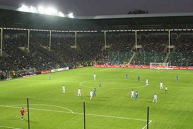 Die Kickers Offenabch haben das Gastspiel im Carl-Ben-Stadion gegen Waldhof Mannheim 2:0 gewonnen