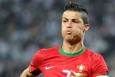 Portugals Superstar Cristiano Ronaldo traf gegen Lettland doppelt