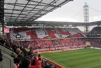 Jubel beim 1. FC Köln: 1:0-Sieg in der EL gegen den FC Arsenal