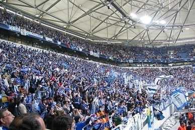Schalke-Fans freuen sich auf die EL-Zwischenrunde
