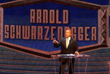 Arnold Schwarzenegger ist in der WWE Hall of Fame