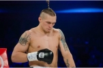 Oleksandr Usyik besiegt Chazz Witherspoon bei Debüt im Schwergewicht