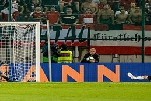 Manuel Neuer im DFB-Kasten war noch einer der wenigen mit Normalform