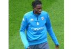 Boubacar Traore beim SC Freiburg im Gesräch